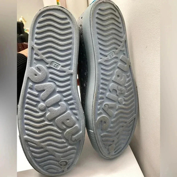 💚 Native Jefferson Hollywood Blue Hydrangea Bling/Shell Kids Shoe - J2 - Picture 8 of 8